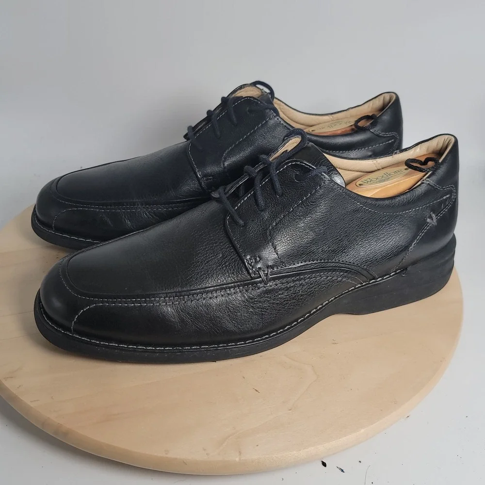 Men's 11 M JOHNSTON & MURPHY Black Leather Moc Toe Derby Comfort Dress Shoe